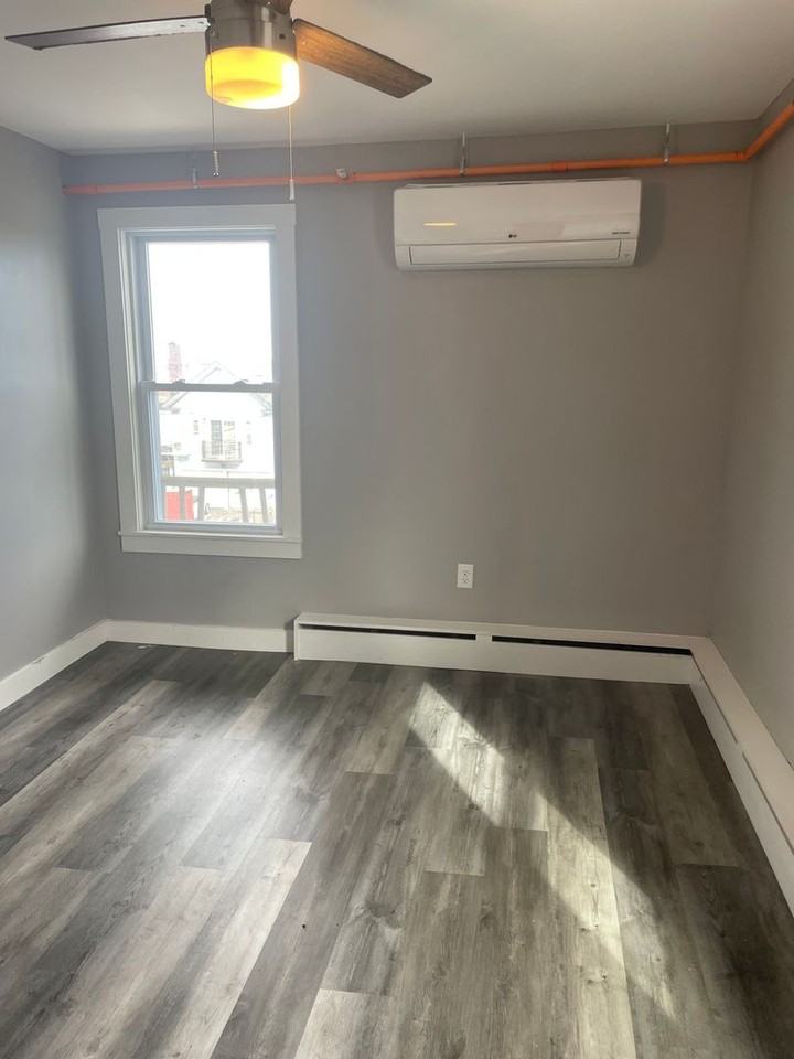 53 Pool St #303 - Photo 6 of 7