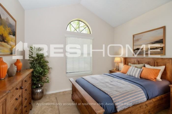 1631 Vail Meadow Ln - Photo 7 of 16