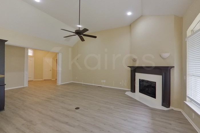 7208 Nw 131st St - Photo 6 of 29
