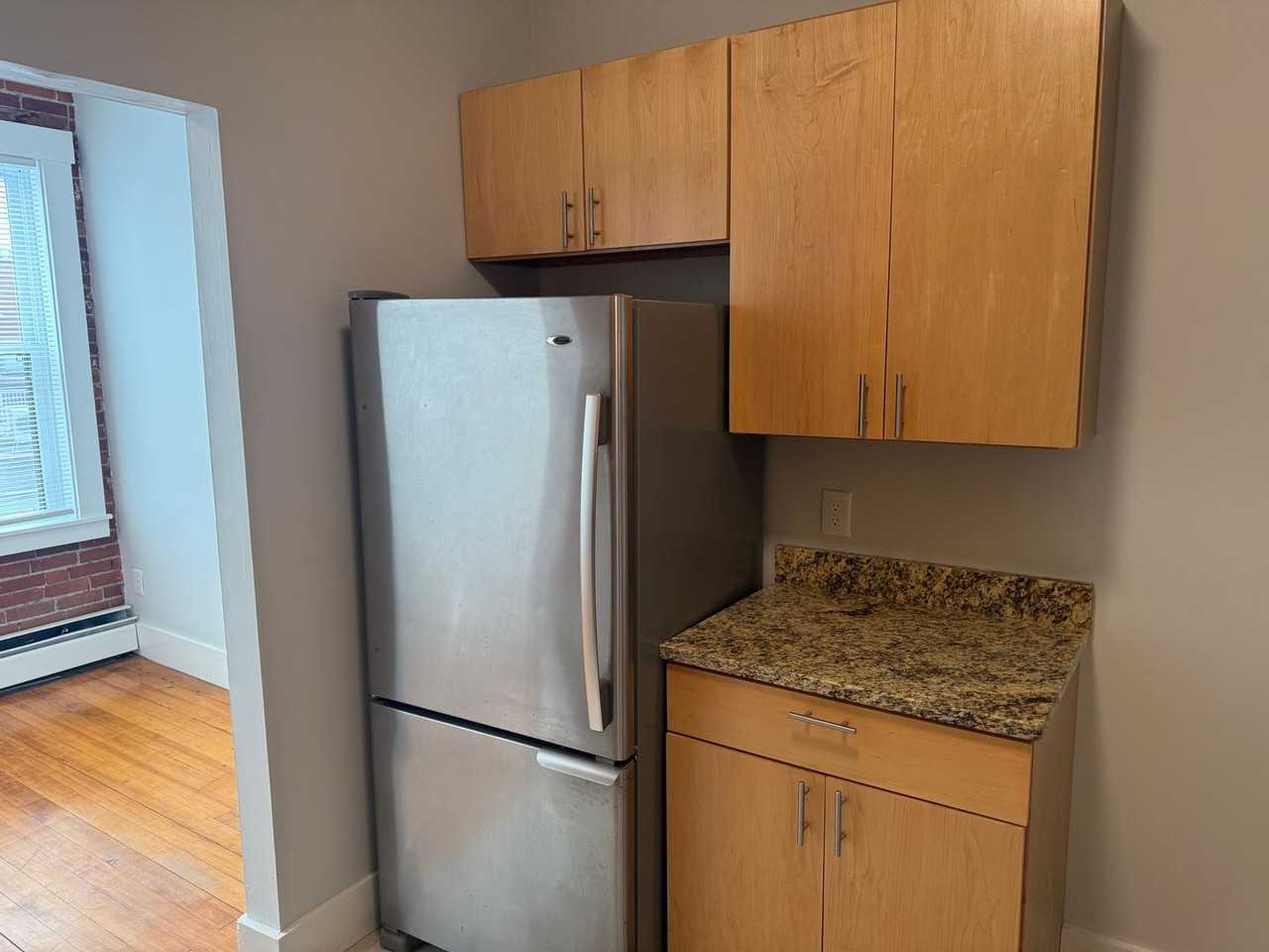 105 Main St - Photo 2 of 14