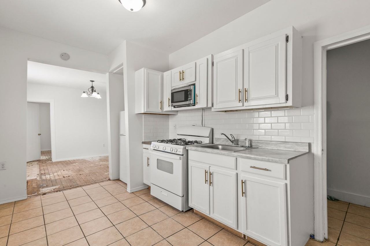 5422 5422 S 23rd St - 5422 S 23rd 1/2 - Photo 5 of 12