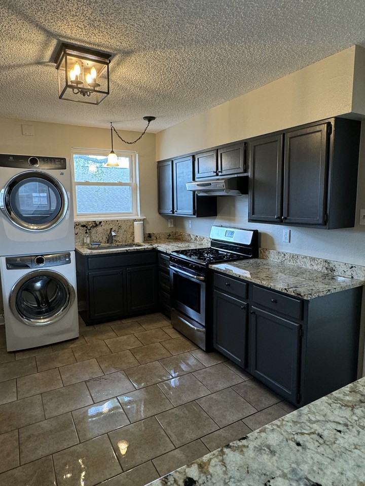 4117 Roneagle Way #D - Photo 2 of 17