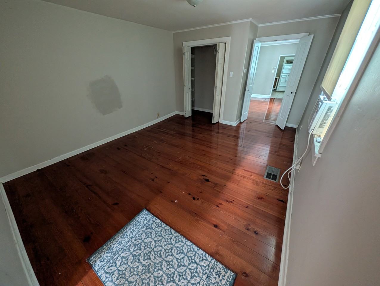 718 Congress St #718 - Photo 4 of 10