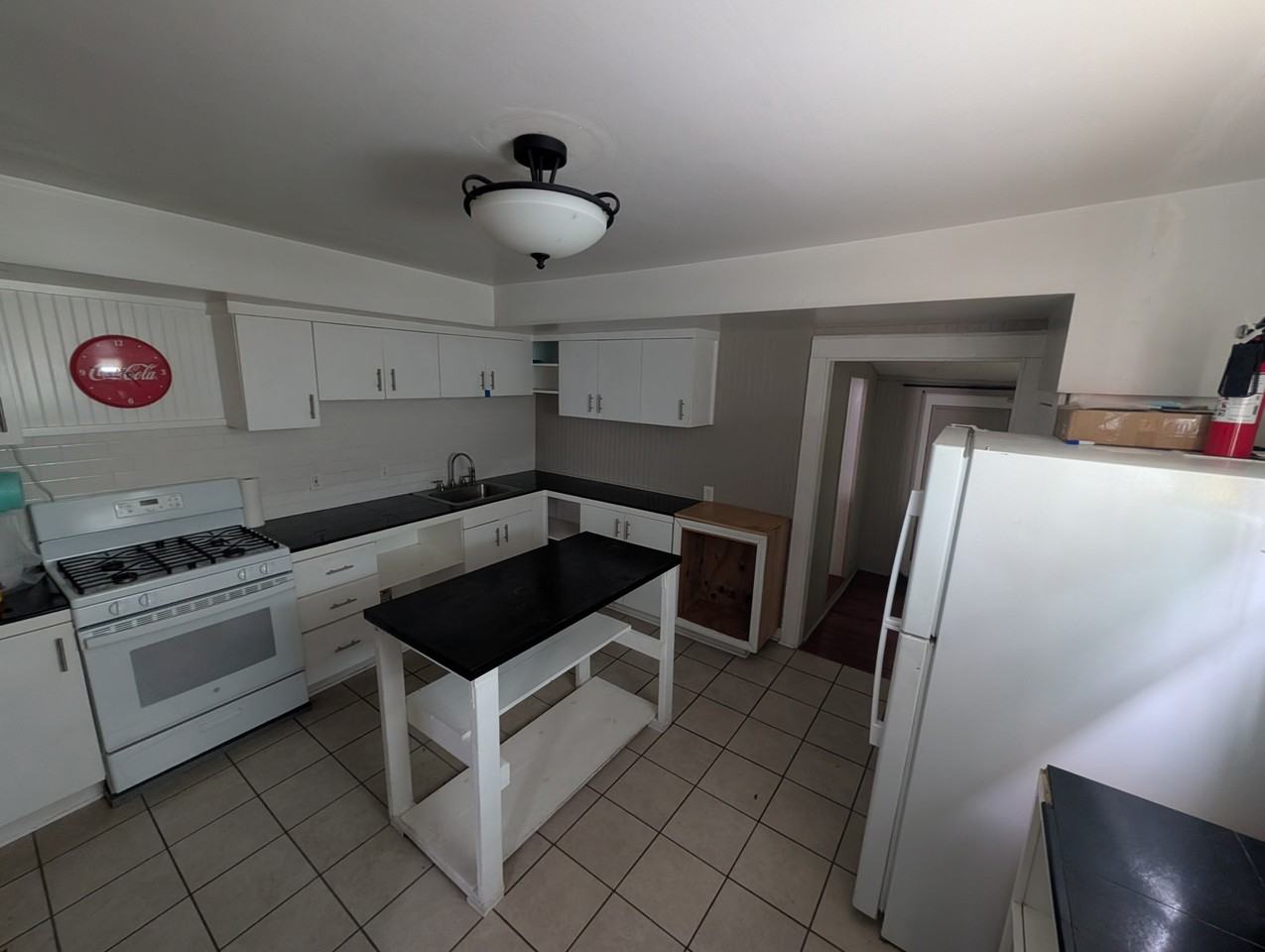 718 Congress St #718 - Photo 5 of 10