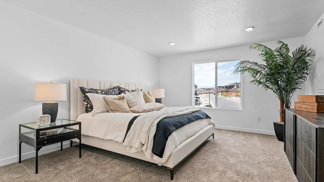 343 E Glencoe Dr #NA - Photo 4 of 15