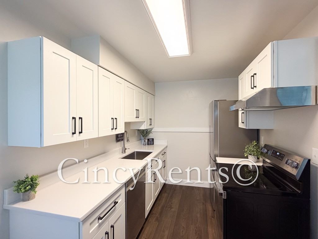 1301 Herlin Pl #3 - Photo 7 of 17