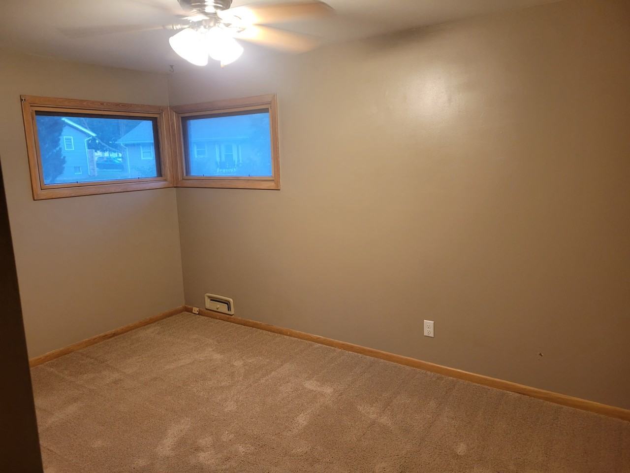 108 Laurel Ct #NA - Photo 5 of 12