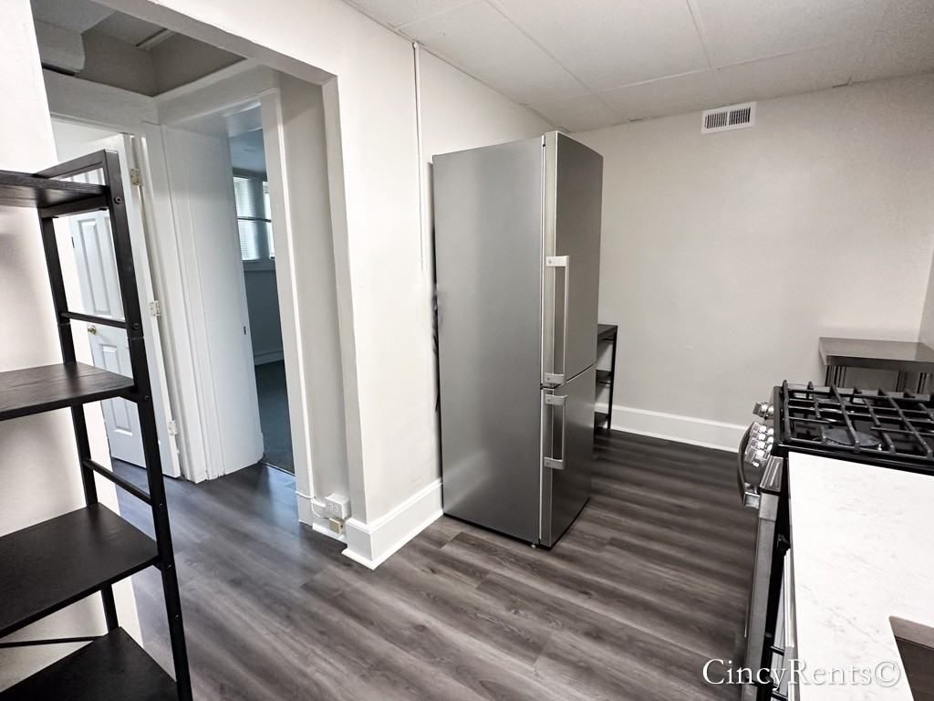 3138 Bishop St #7 - Photo 7 of 17