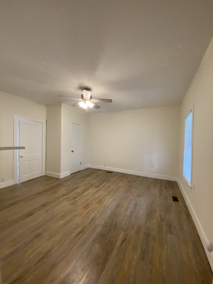 614 Moyers Ave #NA - Photo 5 of 22