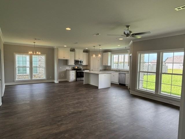 549 Ridgeland Rd #NA - Photo 2 of 7
