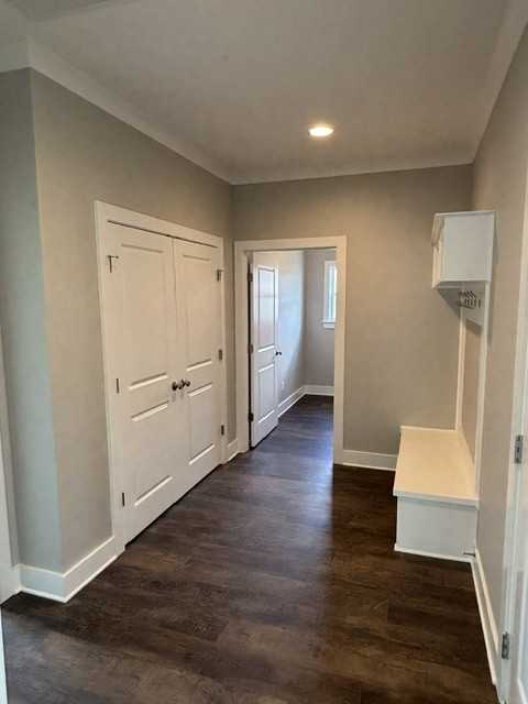 549 Ridgeland Rd #NA - Photo 4 of 7