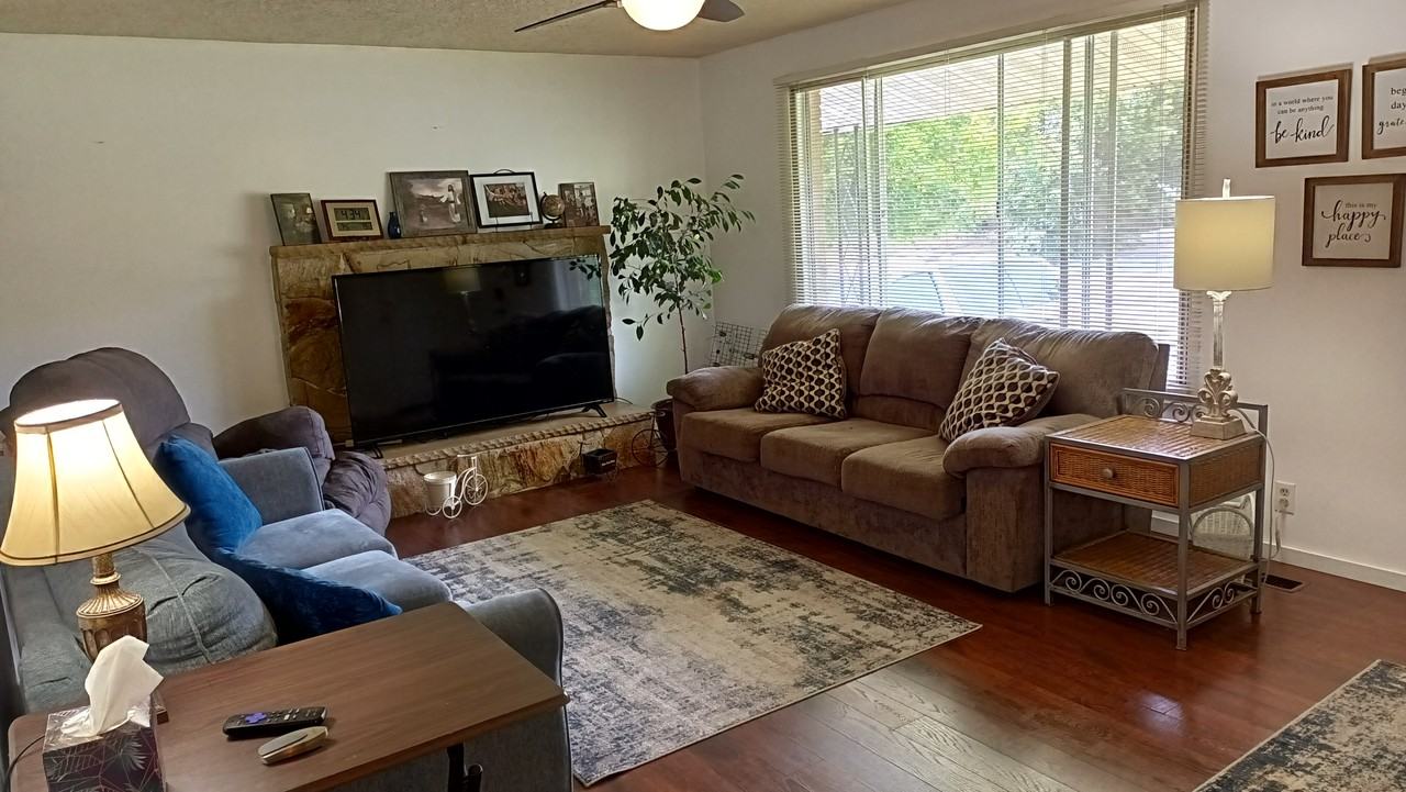 361 E 1000 N #NA - Photo 5 of 40