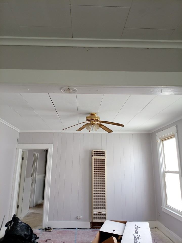 811 6th Ave #2 - Photo 2 of 7