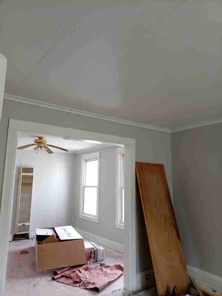 811 6th Ave #2 - Photo 5 of 7