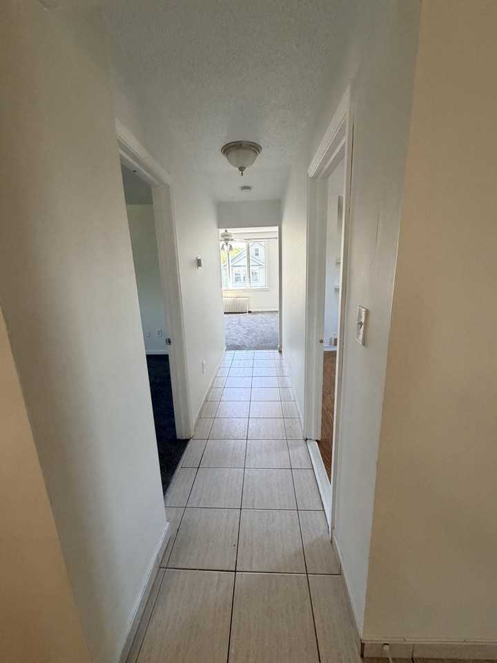 103 Grove St #3 - Photo 4 of 15
