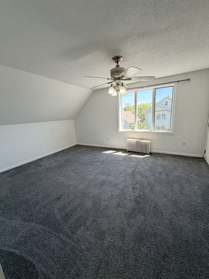 103 Grove St #3 - Photo 5 of 15