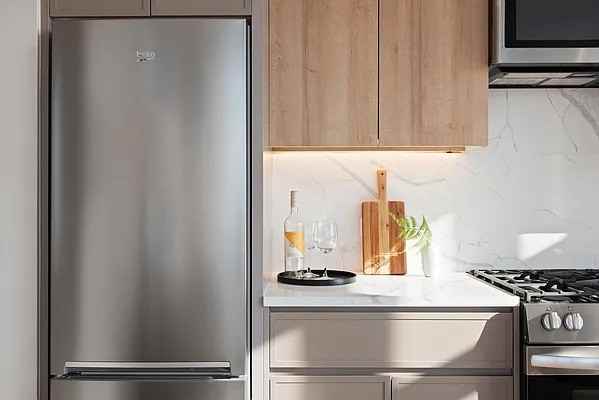 Cropsey Ave #2 - Photo 3 of 32