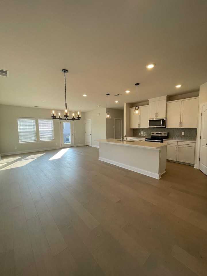 2306 Yukon Ct #2306 - Photo 2 of 6
