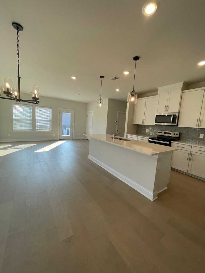 2306 Yukon Ct #2306 - Photo 4 of 6