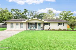 106 Maple Dr #NA - Photo 1 of 1