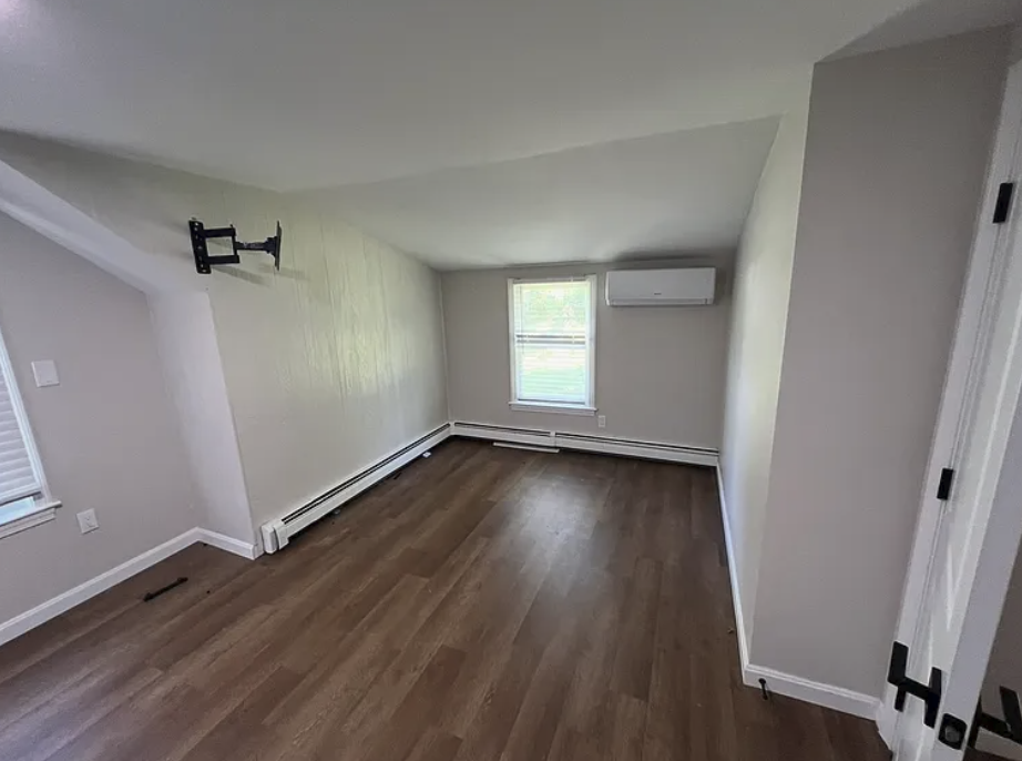 53 Crescent St #NA - Photo 2 of 4