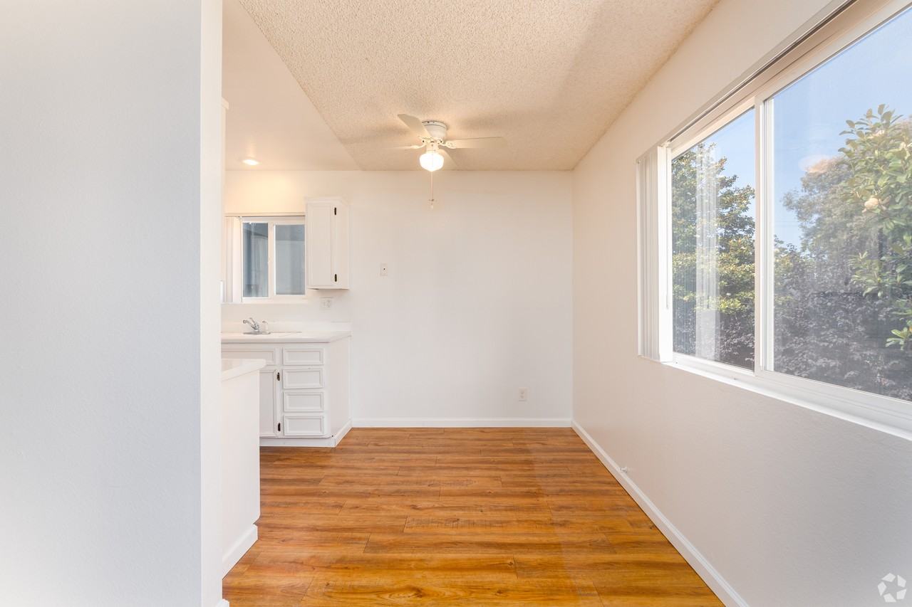 416 N N St #47 - Photo 6 of 11