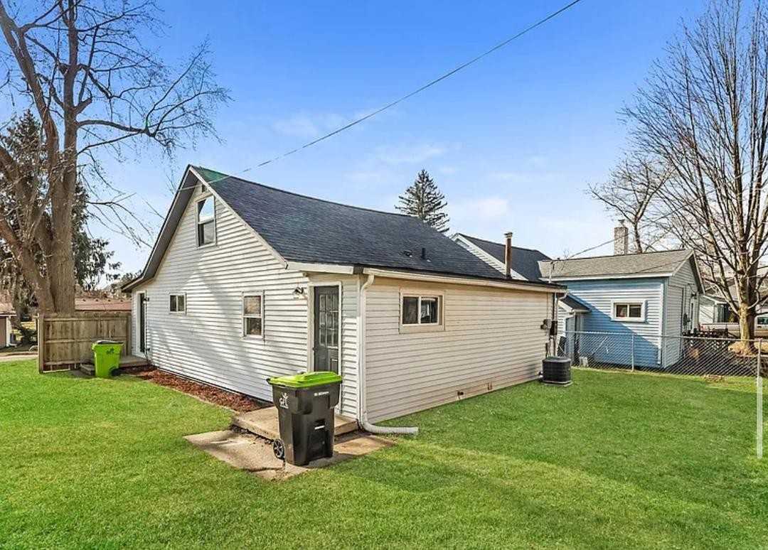 159 Pickford St #NA - Photo 3 of 8