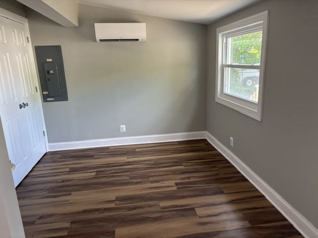 1524 Mayfield Rd #NA - Photo 3 of 16