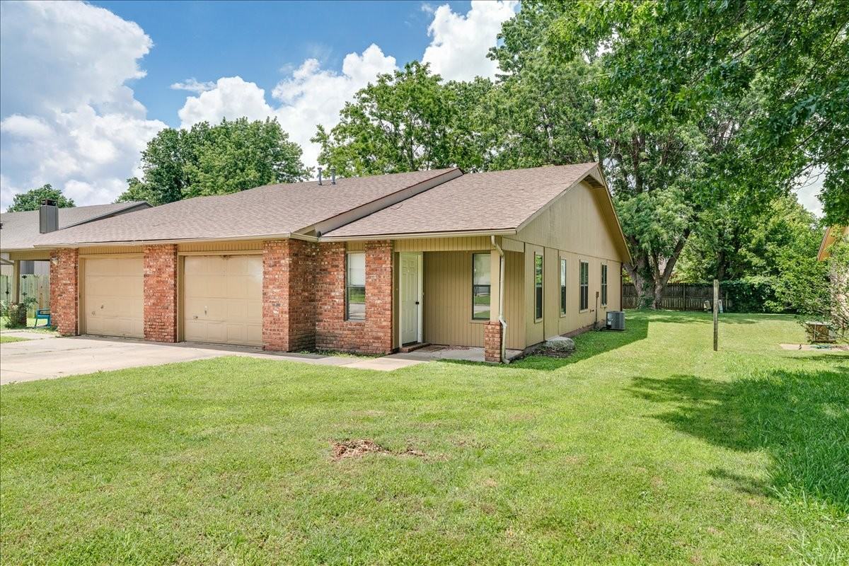 1012 Turtle Creek Dr #NA - Photo 2 of 20