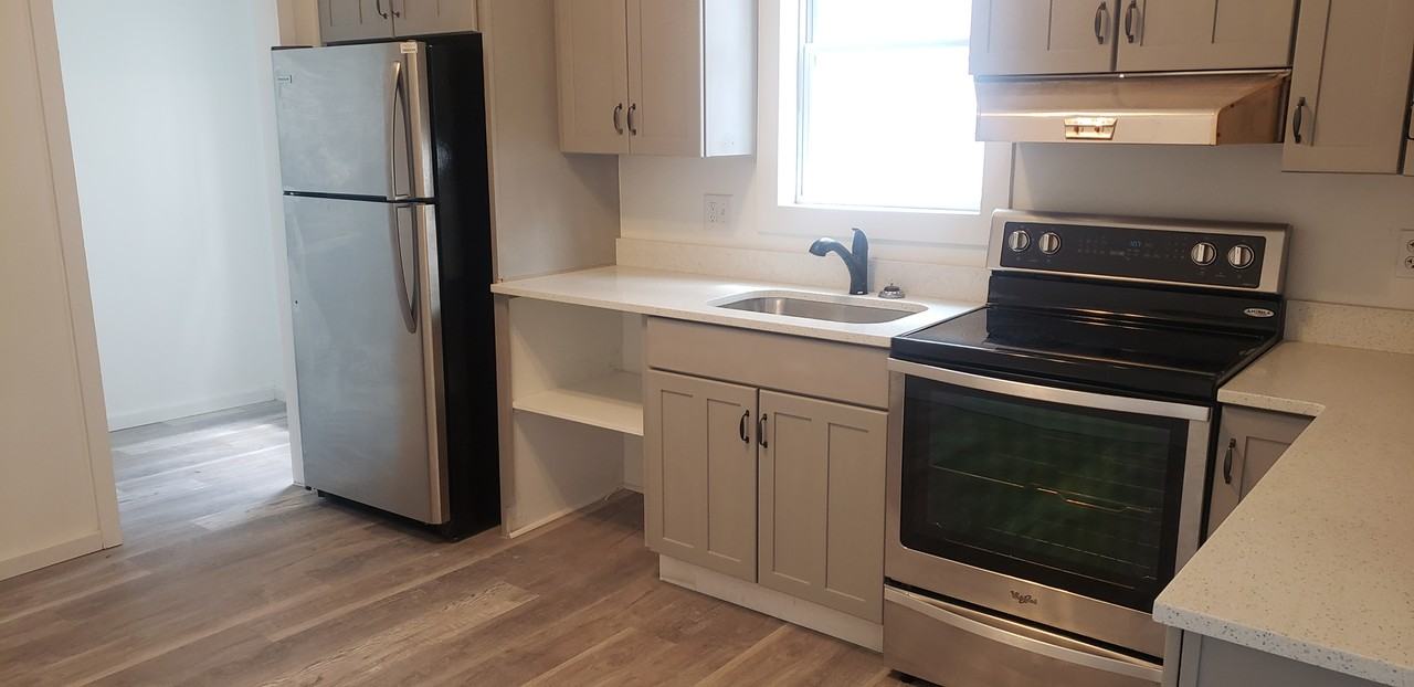335 1st St #1 - Photo 2 of 12
