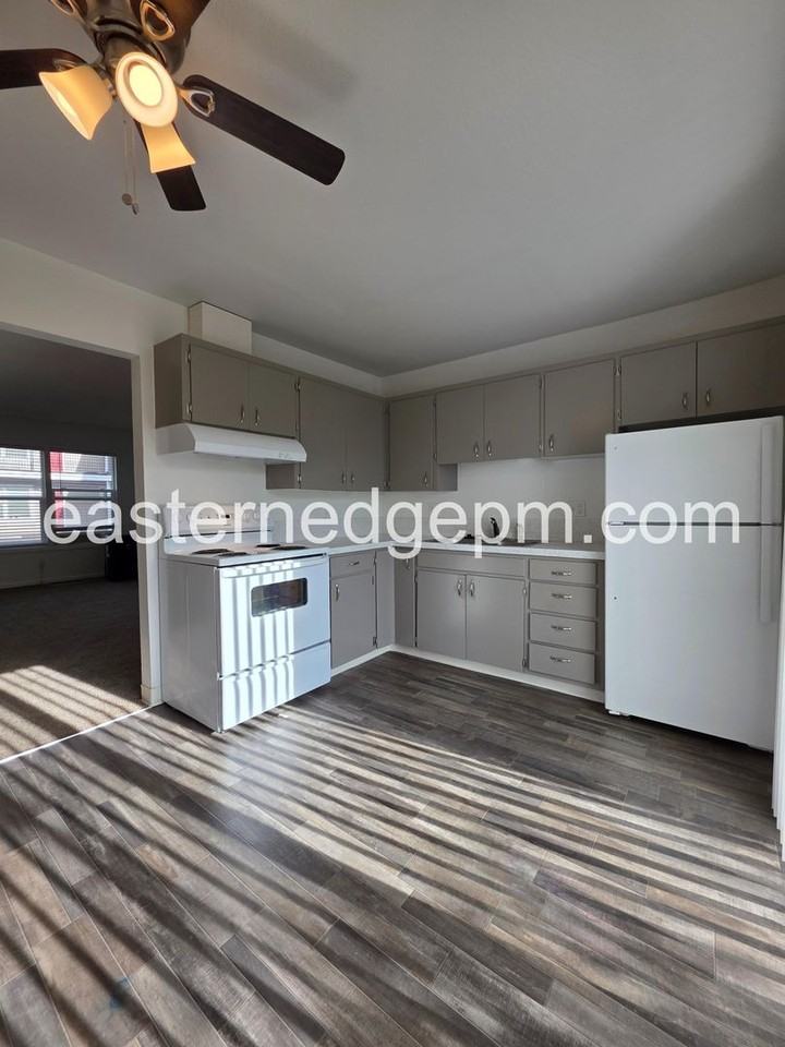 The Pines Apartments - Photo 6 of 50