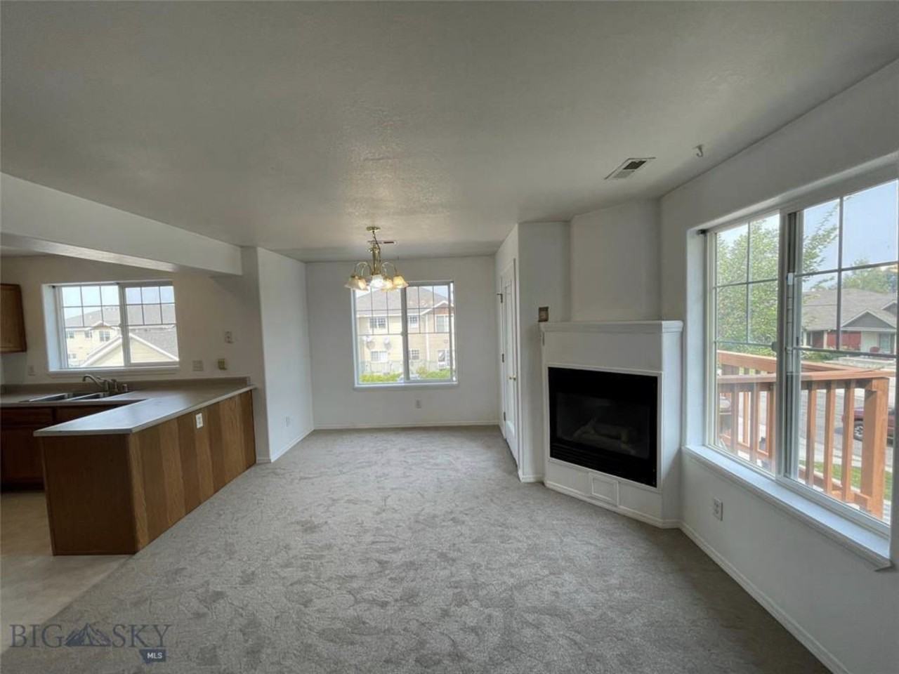 763 Forestglen Dr #E - Photo 5 of 15