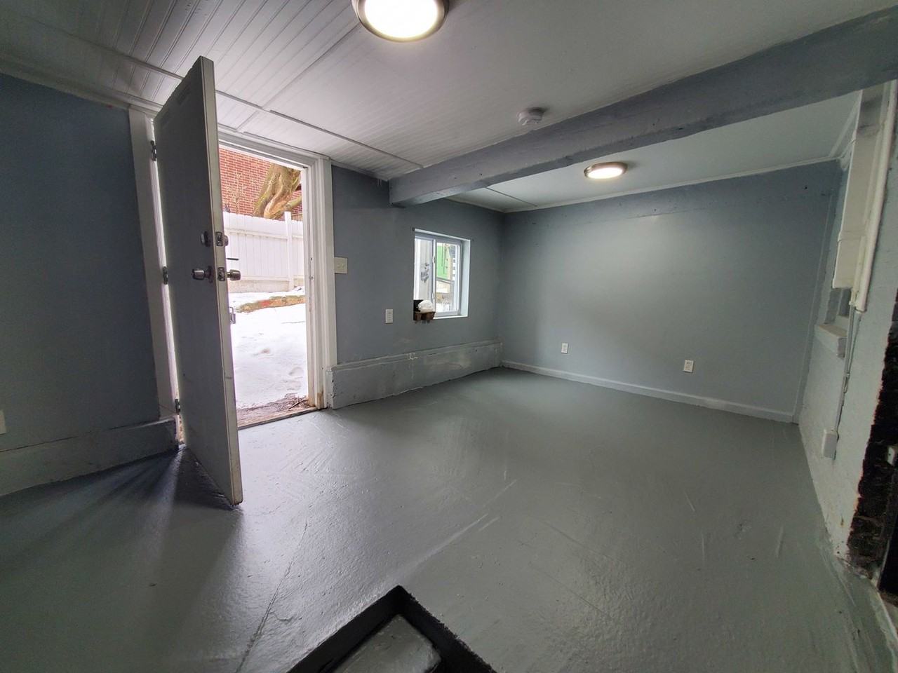 127 Dove Street - Photo 6 of 16