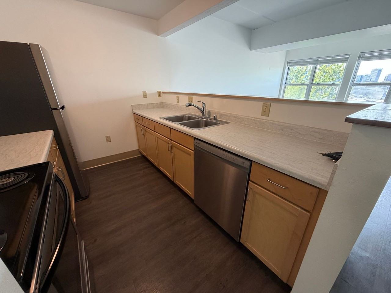 Brew Hill Apartments - Photo 4 of 35