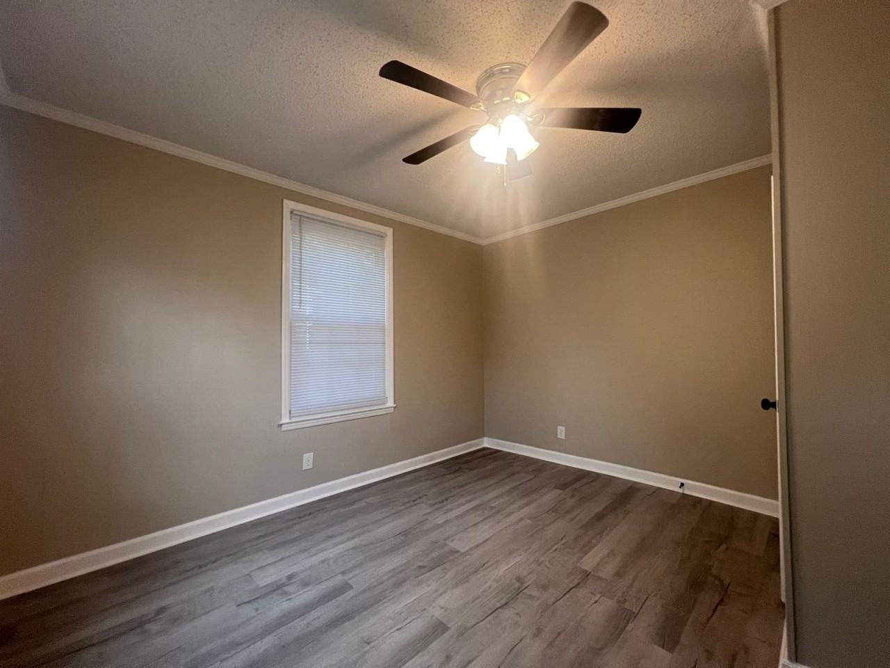 103 Neighborhood St - Photo 5 of 12