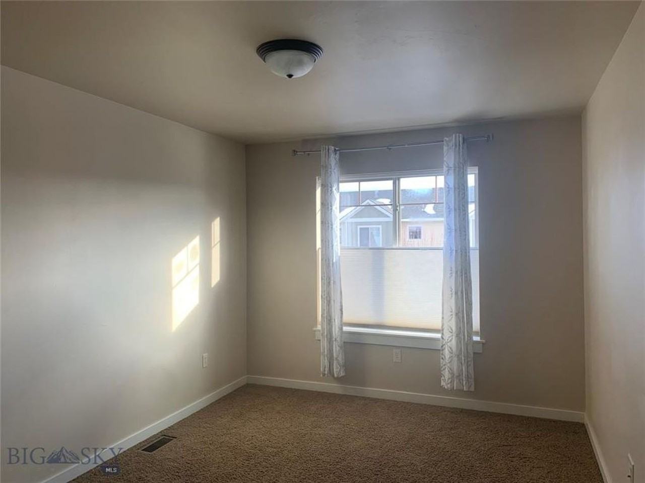 796 Quail Run Rd #C - Photo 6 of 10