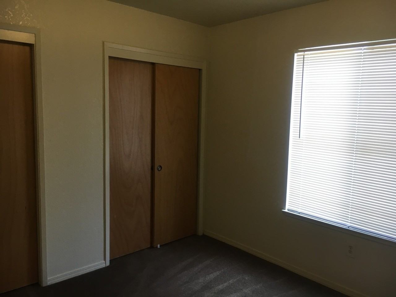 Cedarwood Apartments - Photo 4 of 14