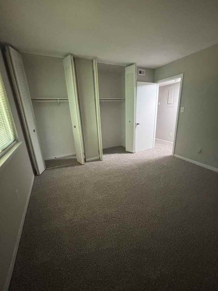 241 Orchard Trace Ln #8 - Photo 6 of 10