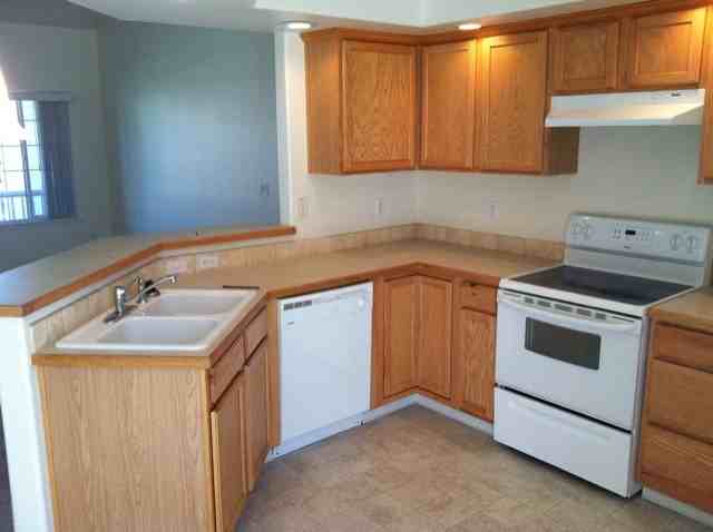 3693 S Creekwood Way - Photo 3 of 6