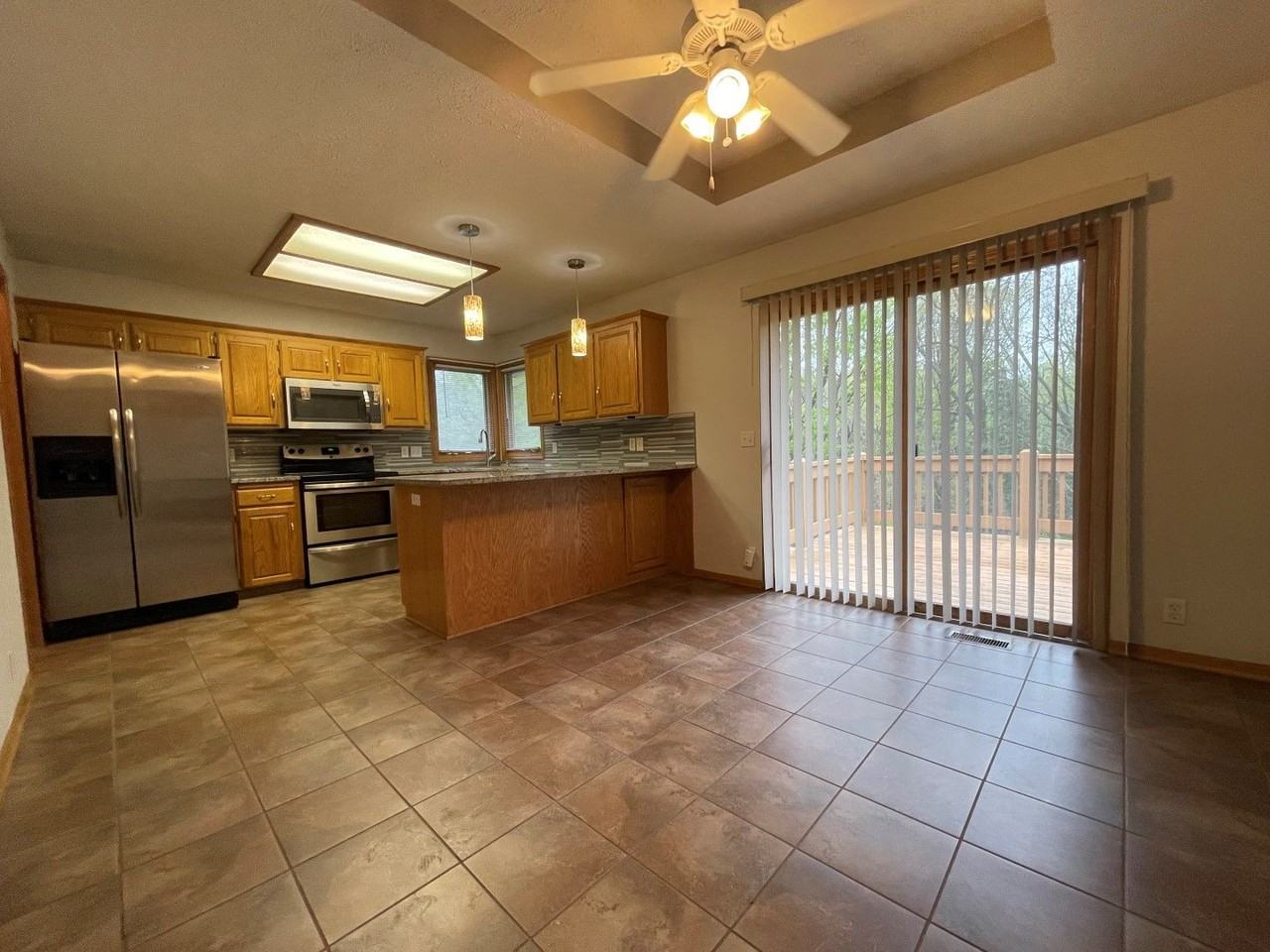 4014 Buccaneer Blvd - Photo 5 of 21