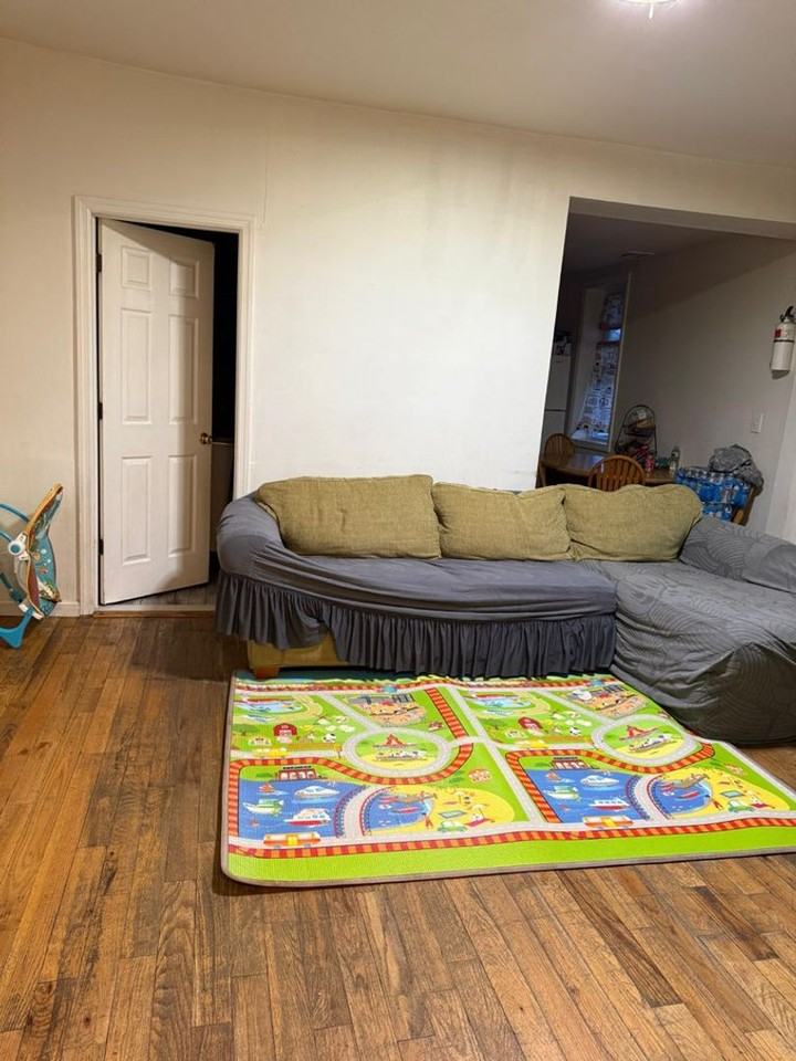 1401 Mattison Ave - Photo 3 of 27