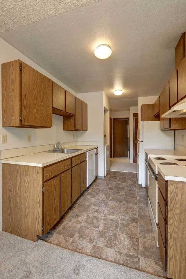 14152 74th Pl Ne #D - Photo 5 of 13