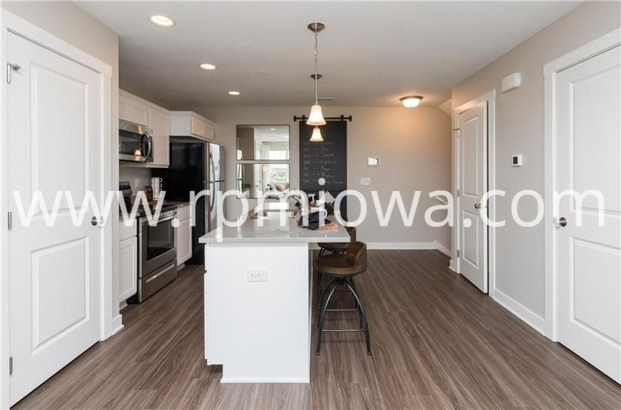 159 Ne 23rd Ln - Photo 4 of 24
