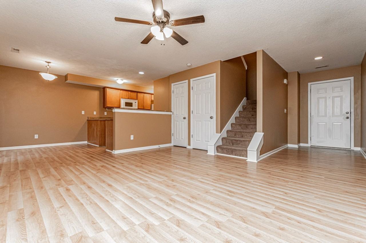 825 Whitetail Ct - Photo 6 of 27