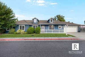 featured image of 1013 Hope Dr