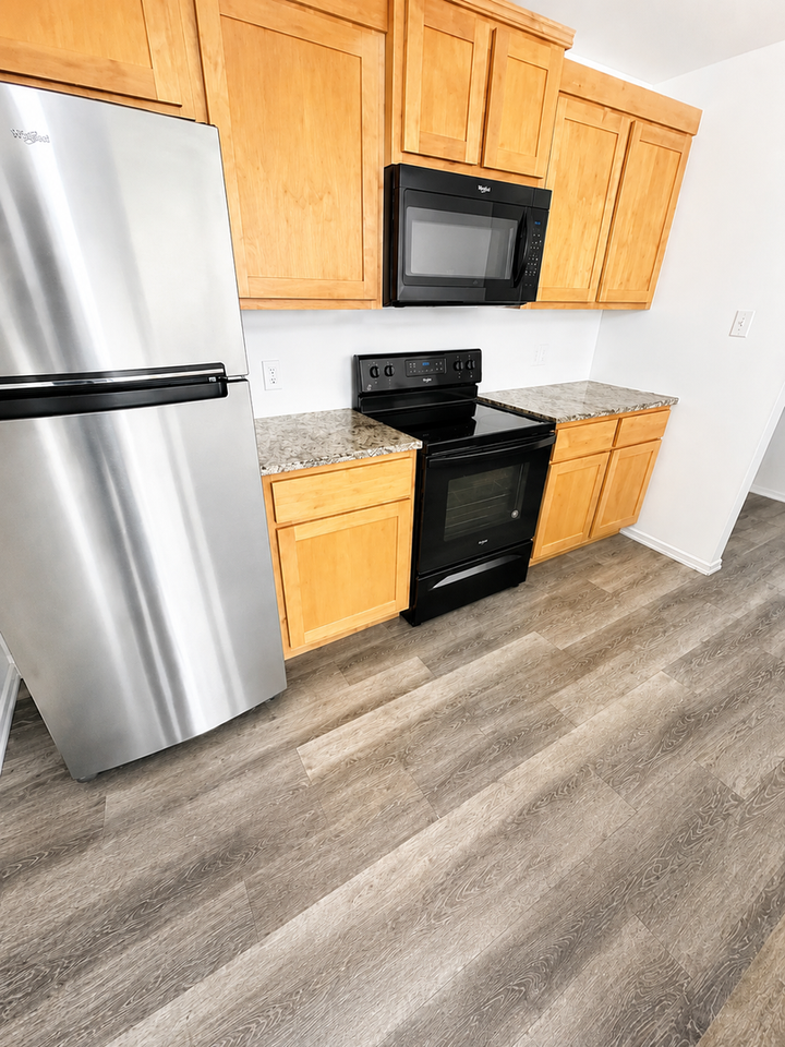 705 Kimble Dr - Photo 6 of 11