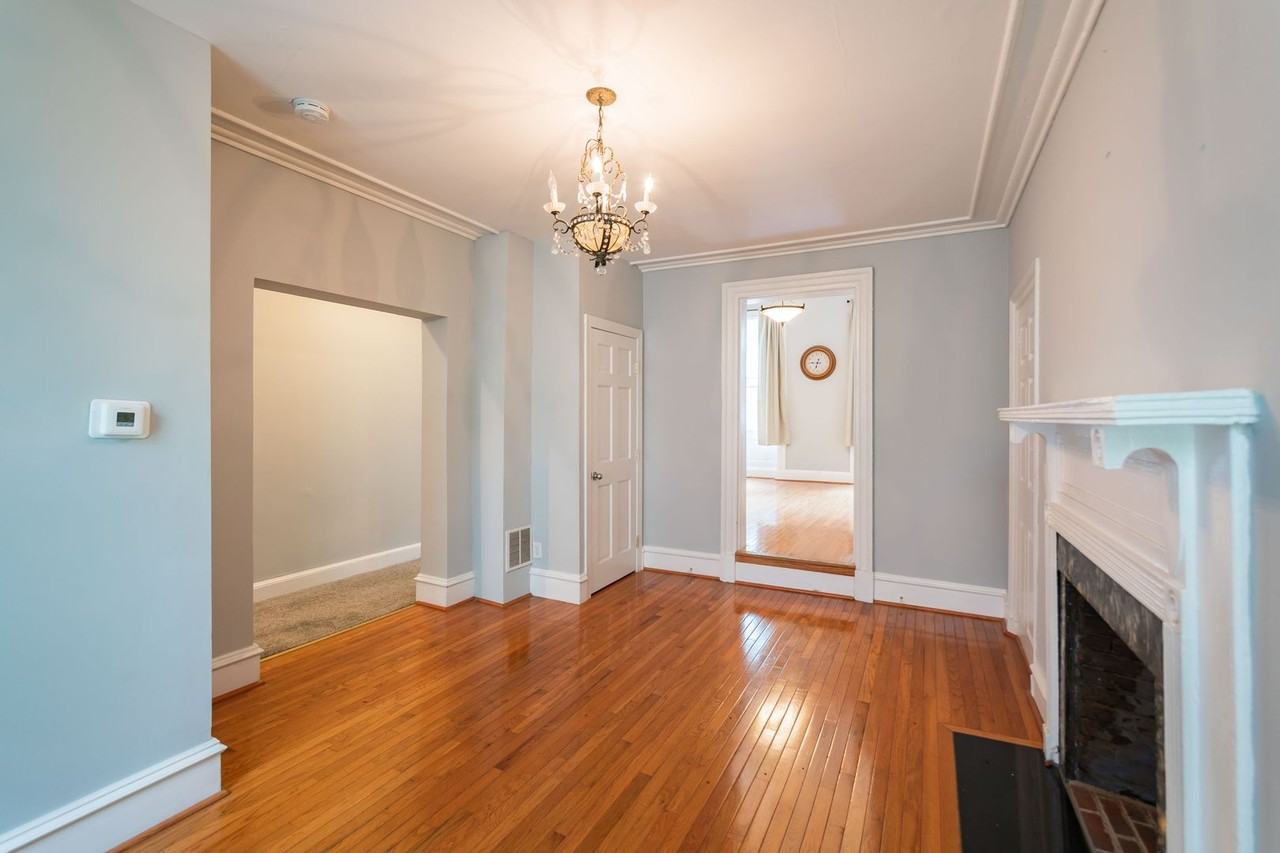 535 Spruce St - Photo 7 of 26