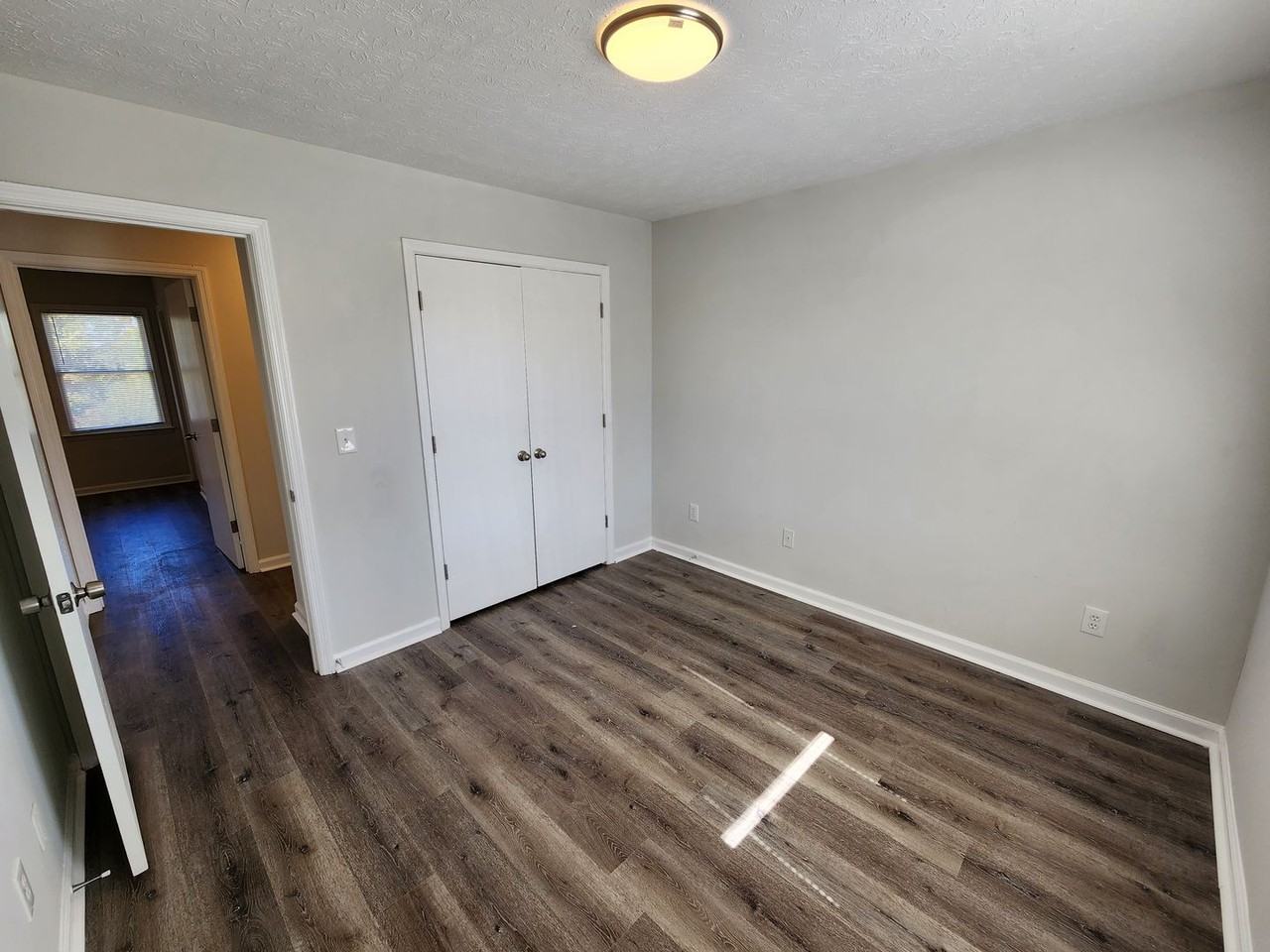 6219 Browning Dr - Photo 4 of 11