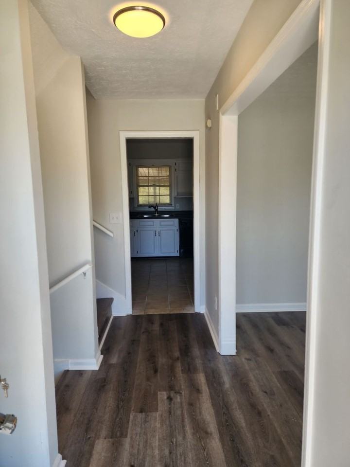 6219 Browning Dr - Photo 6 of 11