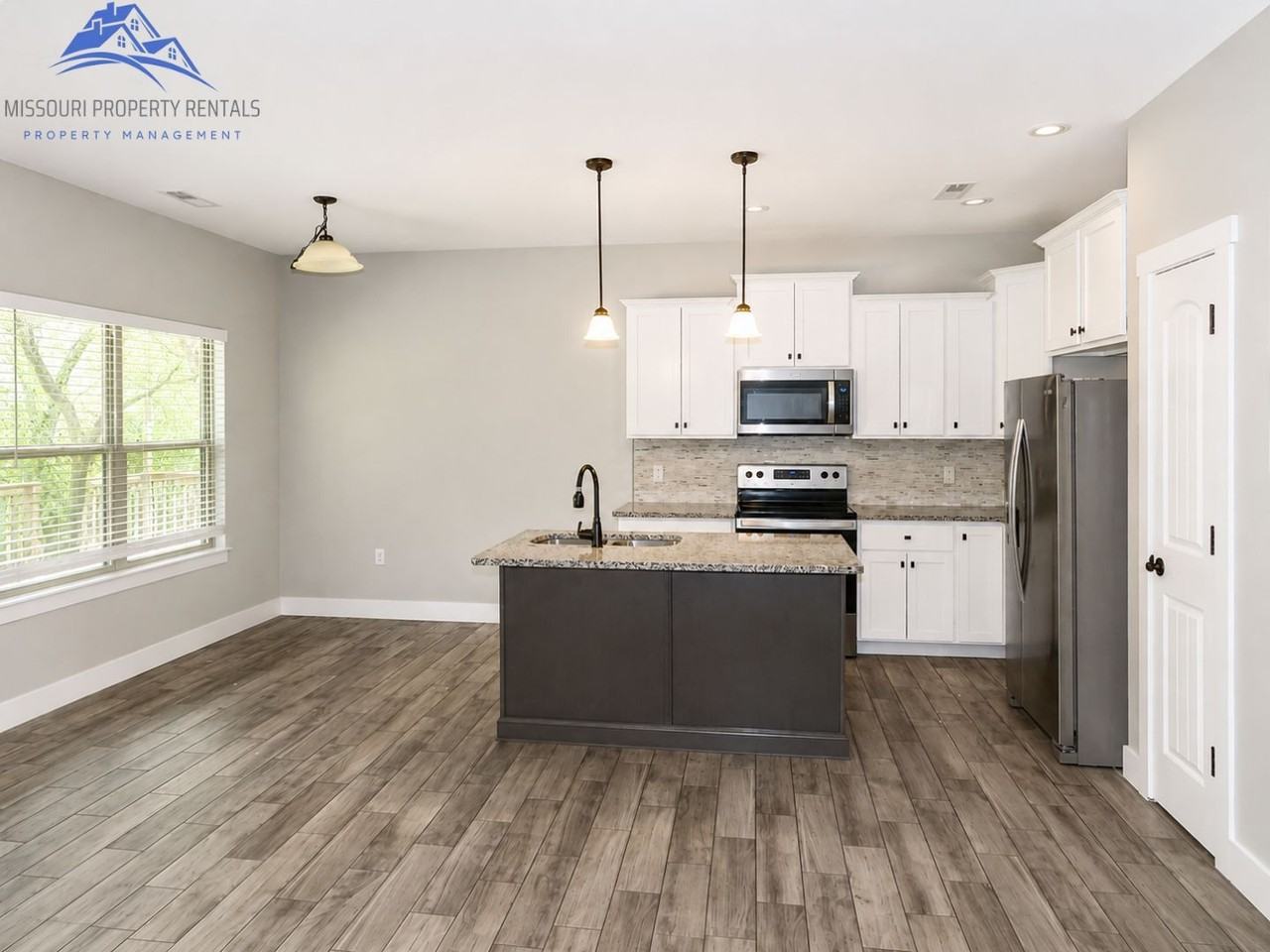 143 Sapling Dr - Photo 2 of 19
